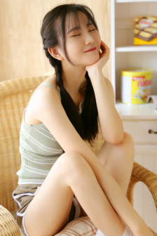 女邻居的大乳HD